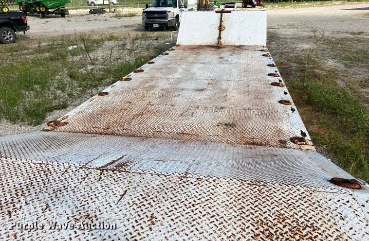 image for item JM9168 2012 Palomino 5070FTD  drop deck trailer