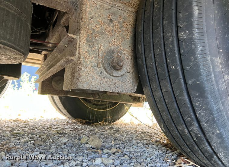 image for item JM9168 2012 Palomino 5070FTD  drop deck trailer