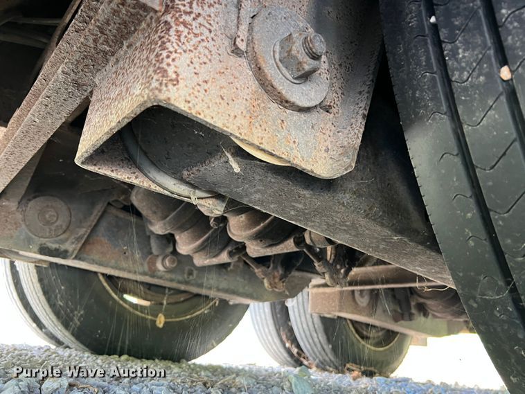 image for item JM9168 2012 Palomino 5070FTD  drop deck trailer