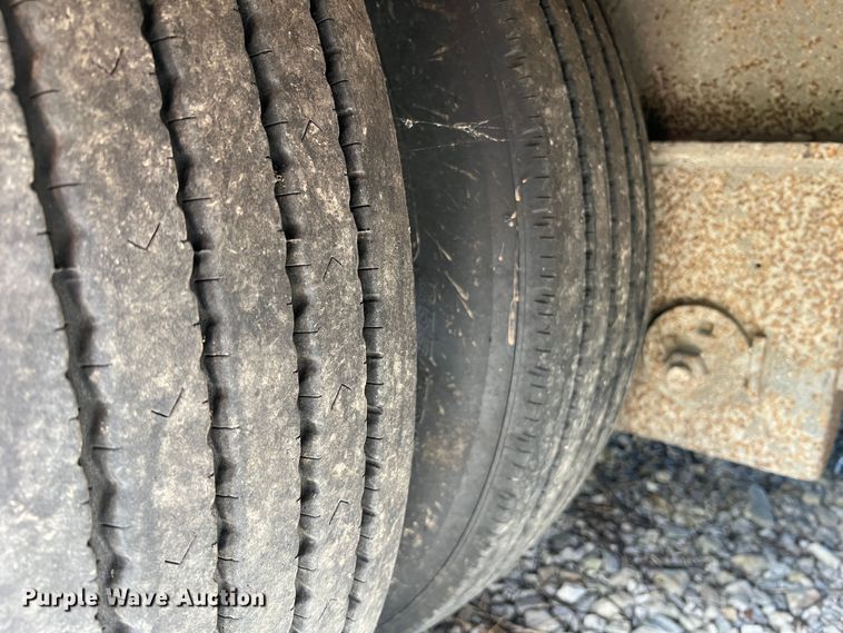 image for item JM9168 2012 Palomino 5070FTD  drop deck trailer