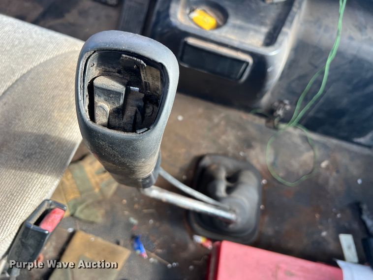 image for item JM9169 1999 Volvo  semi truck