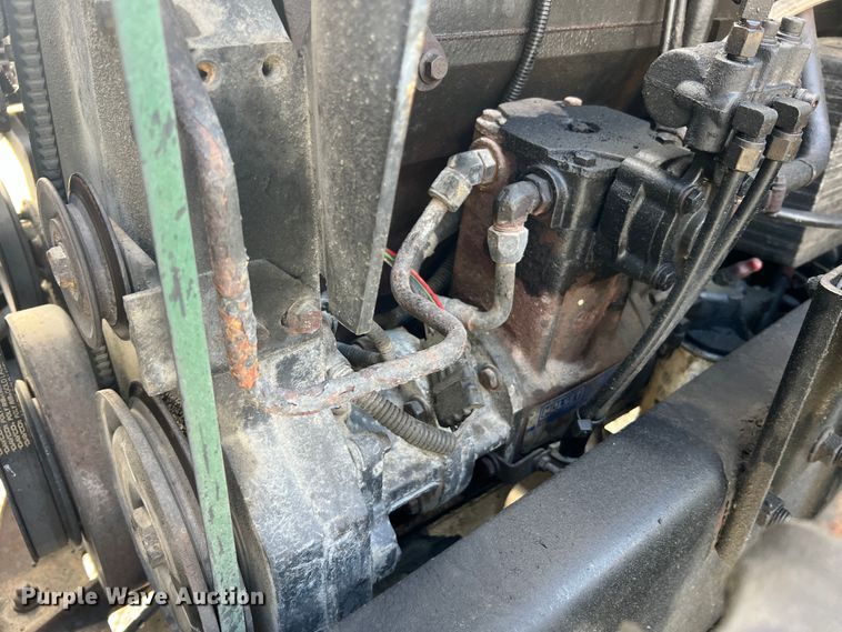 image for item JM9169 1999 Volvo  semi truck