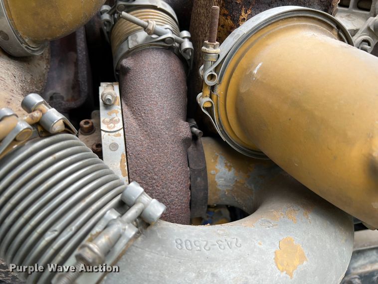 image for item JM9174 2007 Freightliner Columbia 120  semi truck