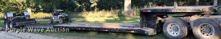 image for item JM9226 1997 Trail King  lowboy equipment trailer