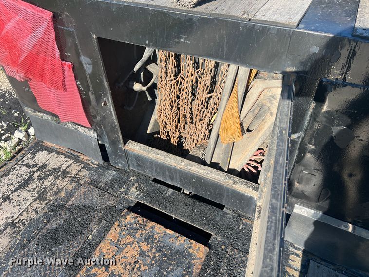 image for item JM9226 1997 Trail King  lowboy equipment trailer