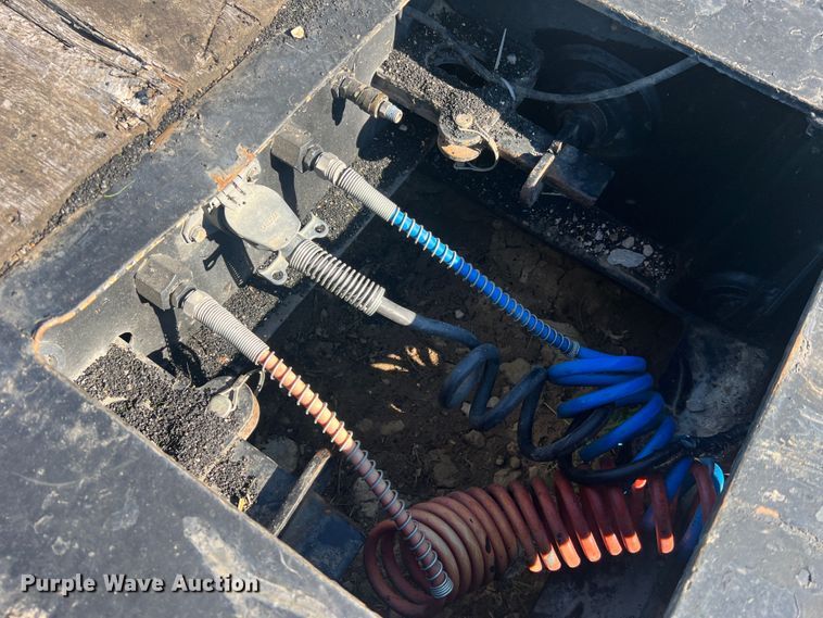 image for item JM9226 1997 Trail King  lowboy equipment trailer