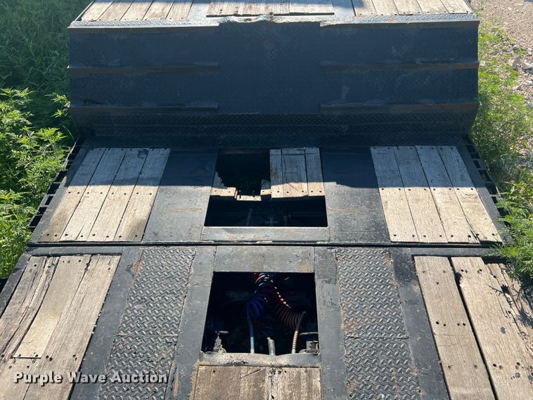 image for item JM9226 1997 Trail King  lowboy equipment trailer