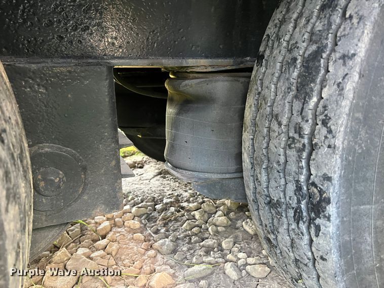 image for item JM9226 1997 Trail King  lowboy equipment trailer