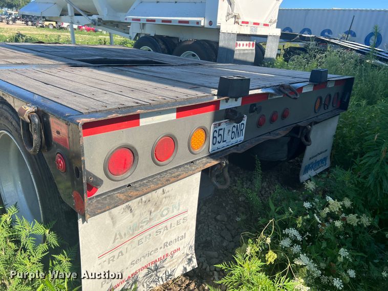 image for item JM9226 1997 Trail King  lowboy equipment trailer