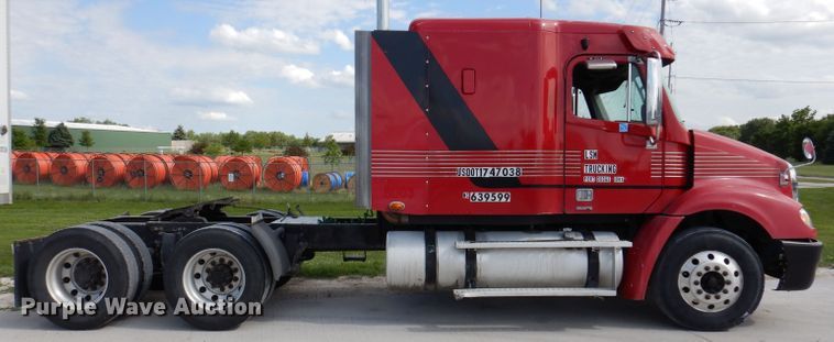 image for item JO9033 2008 Freightliner Columbia  glider kit semi truck