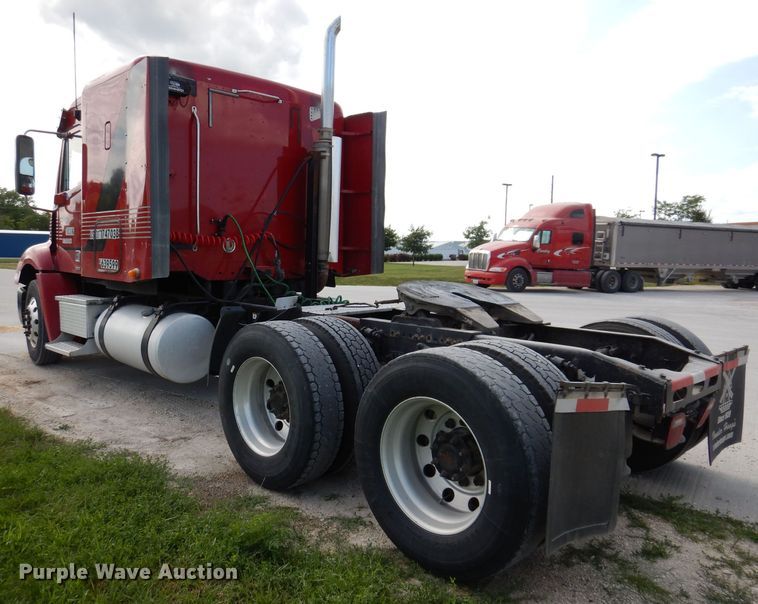 image for item JO9033 2008 Freightliner Columbia  glider kit semi truck