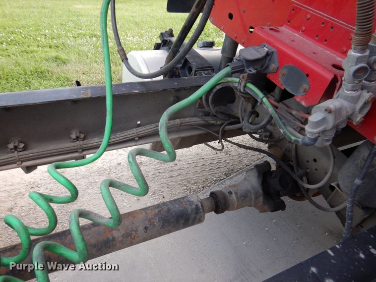 image for item JO9033 2008 Freightliner Columbia  glider kit semi truck