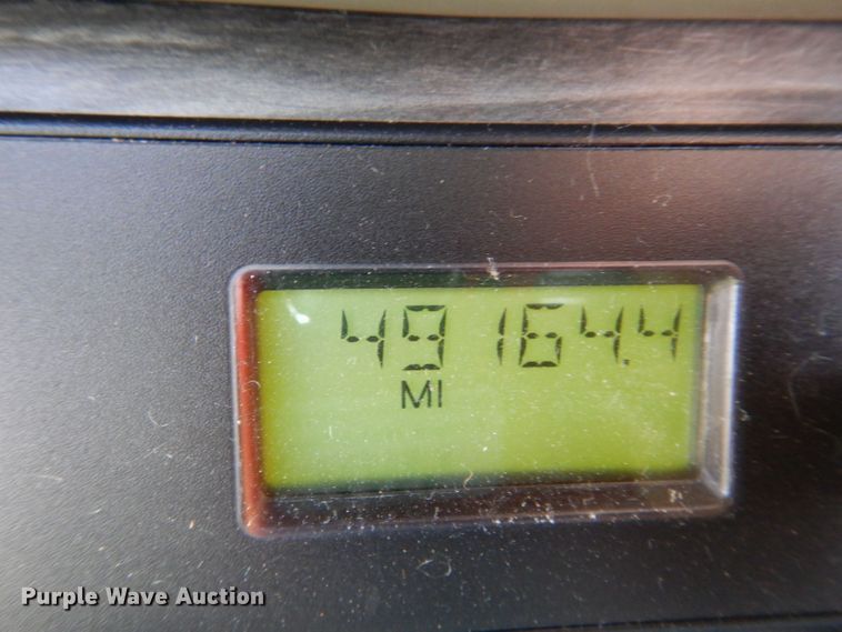 image for item JO9033 2008 Freightliner Columbia  glider kit semi truck