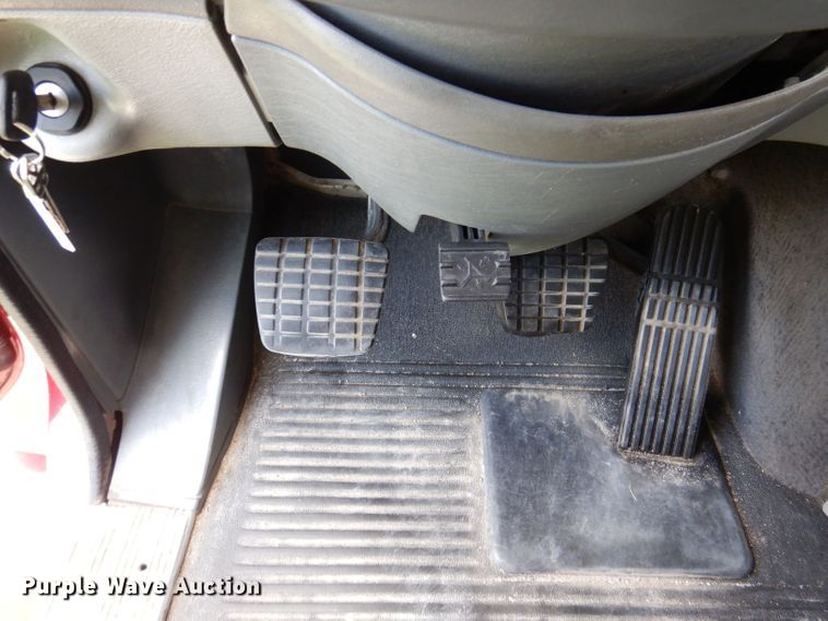 image for item JO9033 2008 Freightliner Columbia  glider kit semi truck