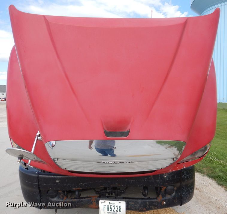 image for item JO9033 2008 Freightliner Columbia  glider kit semi truck