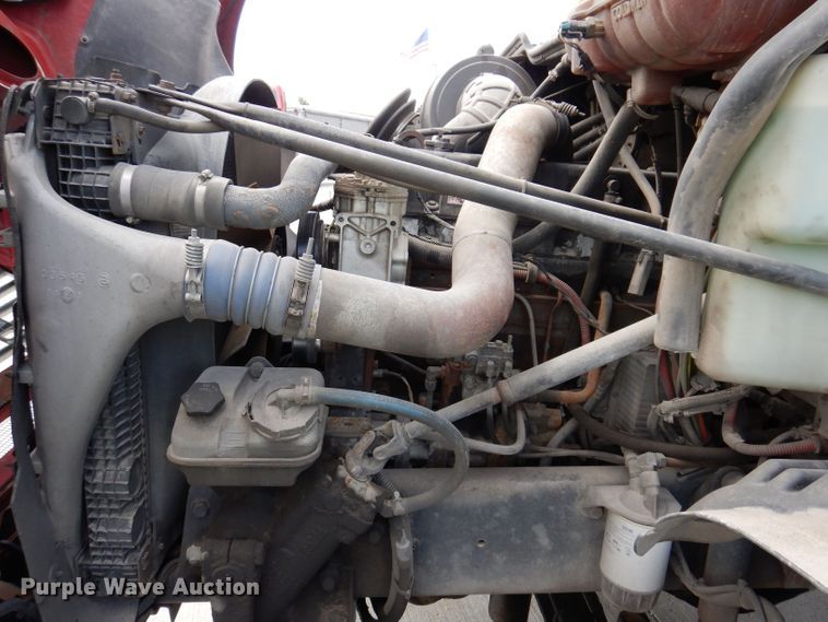 image for item JO9033 2008 Freightliner Columbia  glider kit semi truck