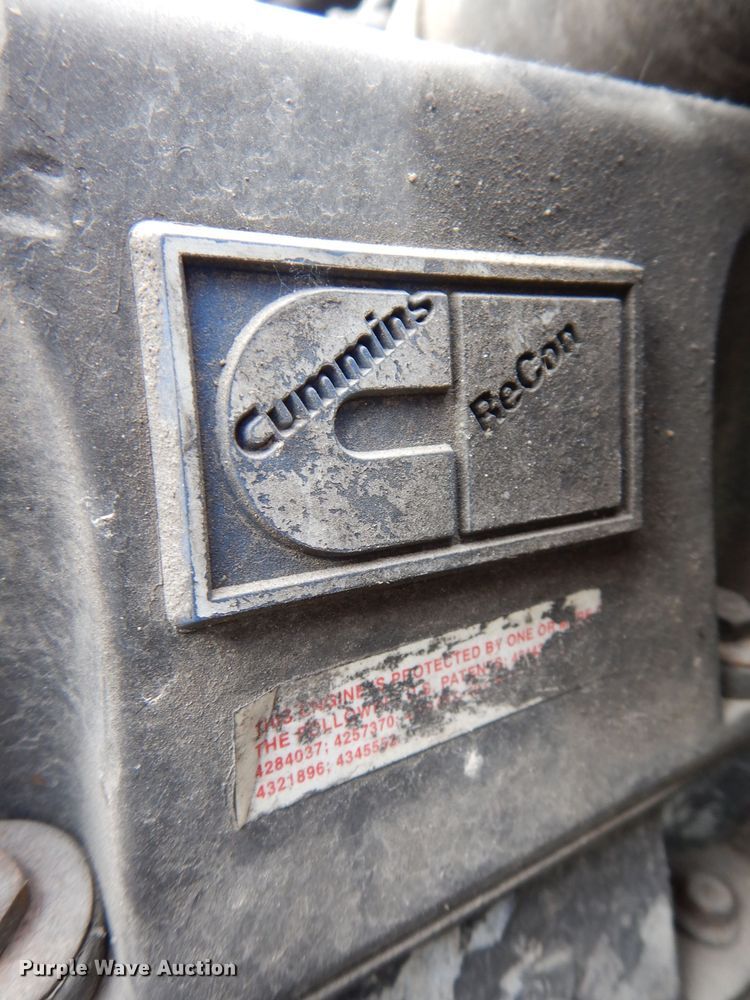 image for item JO9033 2008 Freightliner Columbia  glider kit semi truck