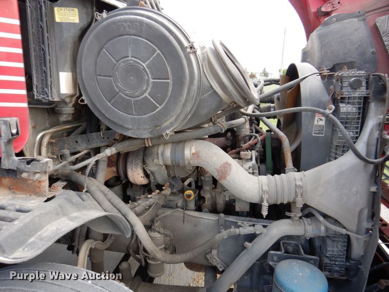 image for item JO9033 2008 Freightliner Columbia  glider kit semi truck