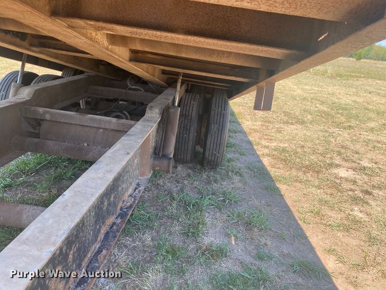 image for item JW9472 1997 Duo Lift T242D-24  drop tilt deck equipment trailer