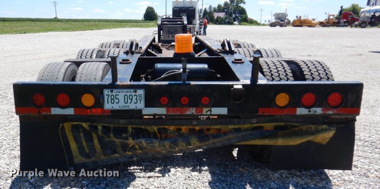 image for item KF9617 2008 Fontaine Magnitude 55H-26  lowboy equipment trailer