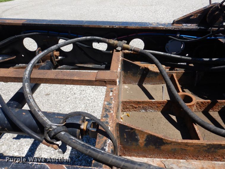 image for item KF9617 2008 Fontaine Magnitude 55H-26  lowboy equipment trailer