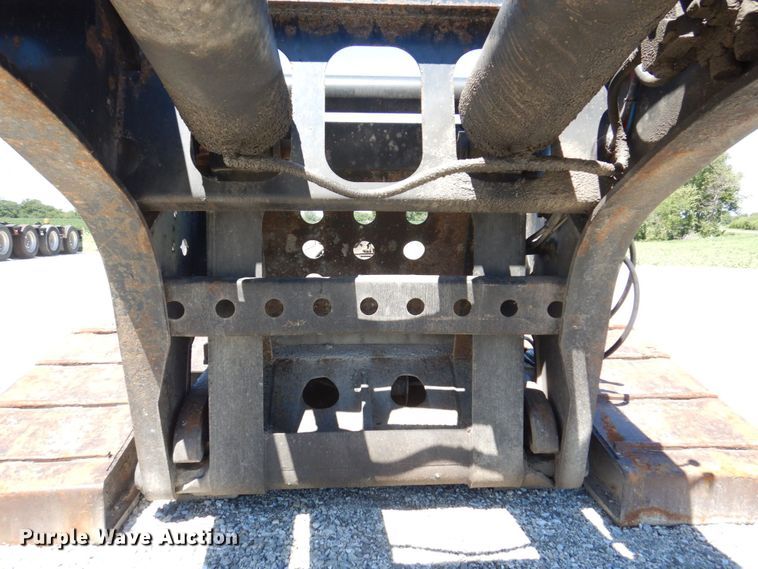 image for item KF9617 2008 Fontaine Magnitude 55H-26  lowboy equipment trailer