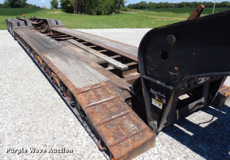 image for item KF9617 2008 Fontaine Magnitude 55H-26  lowboy equipment trailer