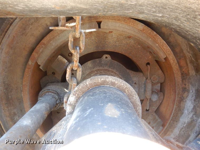 image for item KF9617 2008 Fontaine Magnitude 55H-26  lowboy equipment trailer