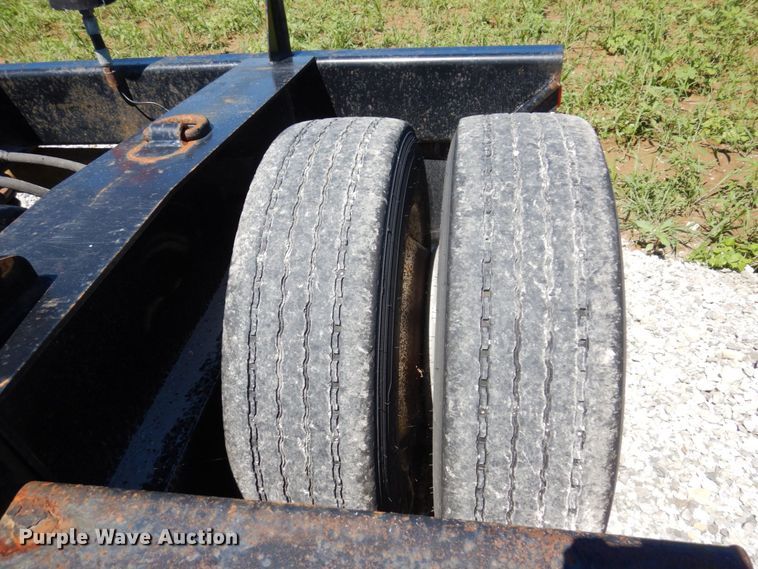 image for item KF9617 2008 Fontaine Magnitude 55H-26  lowboy equipment trailer