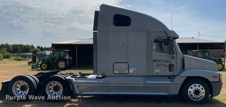 image for item KJ9906 2006 Freightliner Century Class ST120  semi truck