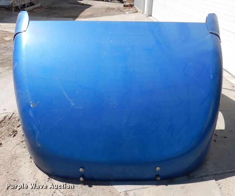 image for item KP9472 2005 Freightliner Columbia  semi truck