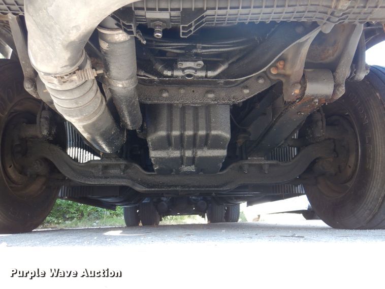 image for item KR9115 1999 Volvo VNL670  semi truck