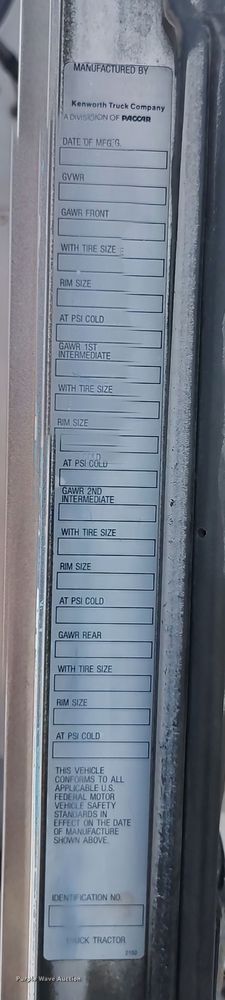 image for item LK9042 1996 Kenworth T800  truck cab and chassis