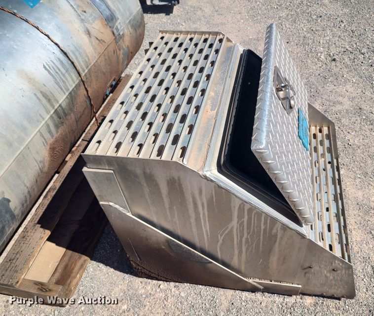 image for item LK9067 Truck parts