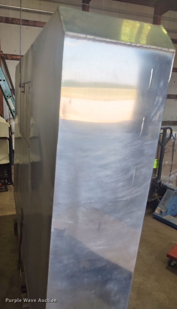 image for item LK9070 Headache rack