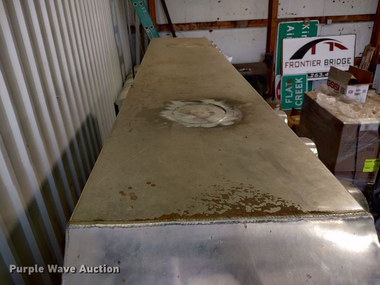 image for item LK9070 Headache rack