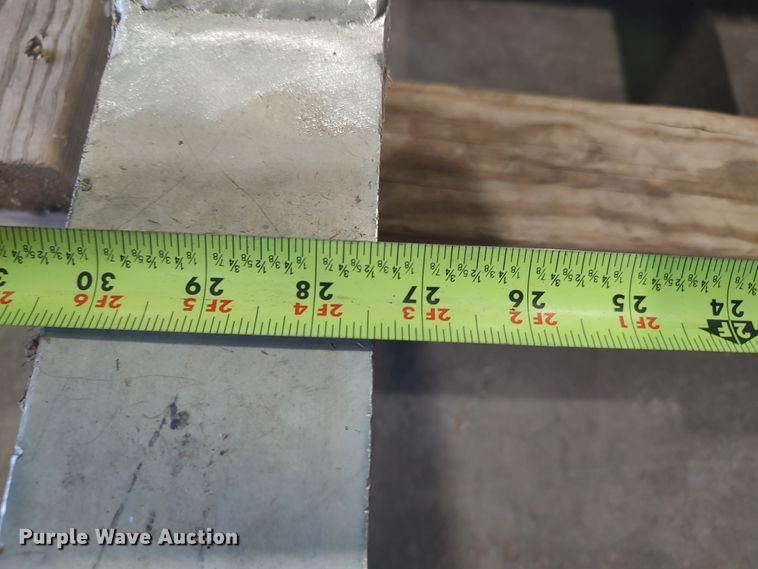 image for item LK9070 Headache rack