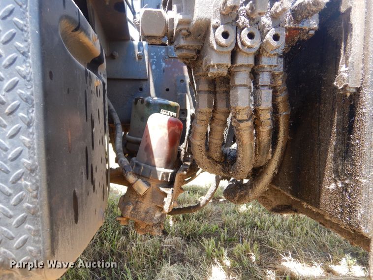 image for item LP9373 1999 Mack 600 DM Maxidyne  roll-off container truck