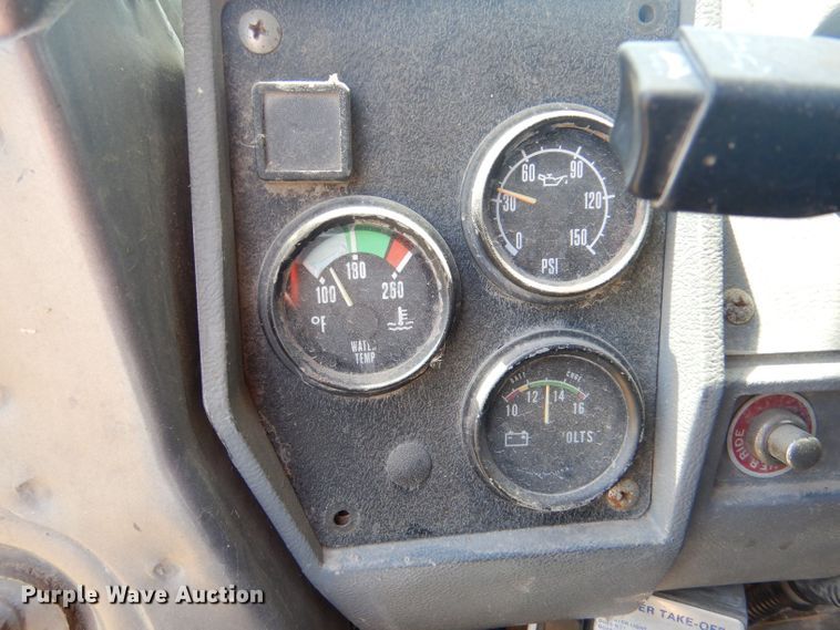 image for item LP9373 1999 Mack 600 DM Maxidyne  roll-off container truck