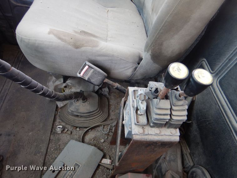 image for item LP9373 1999 Mack 600 DM Maxidyne  roll-off container truck