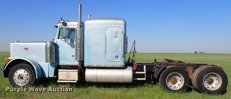 image for item LU9272 1987 Peterbilt 379  semi truck
