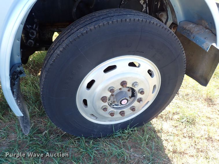 image for item LU9272 1987 Peterbilt 379  semi truck