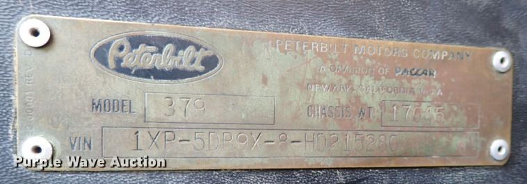 image for item LU9272 1987 Peterbilt 379  semi truck