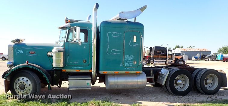 image for item LU9274 1985 Peterbilt 359  semi truck