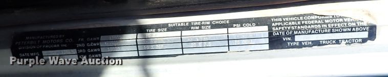 image for item LU9274 1985 Peterbilt 359  semi truck