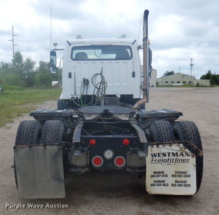 image for item MH9053 2016 Freightliner 114SD  semi truck