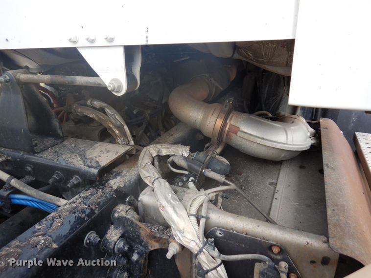 image for item MH9053 2016 Freightliner 114SD  semi truck