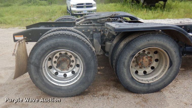 image for item MH9053 2016 Freightliner 114SD  semi truck