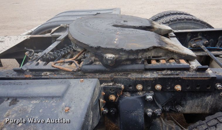 image for item MH9053 2016 Freightliner 114SD  semi truck