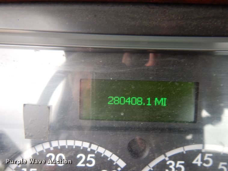 image for item MH9053 2016 Freightliner 114SD  semi truck